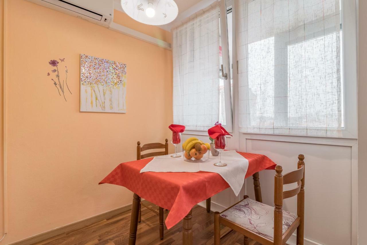 Cosy Apartment Zupanic 普拉 外观 照片